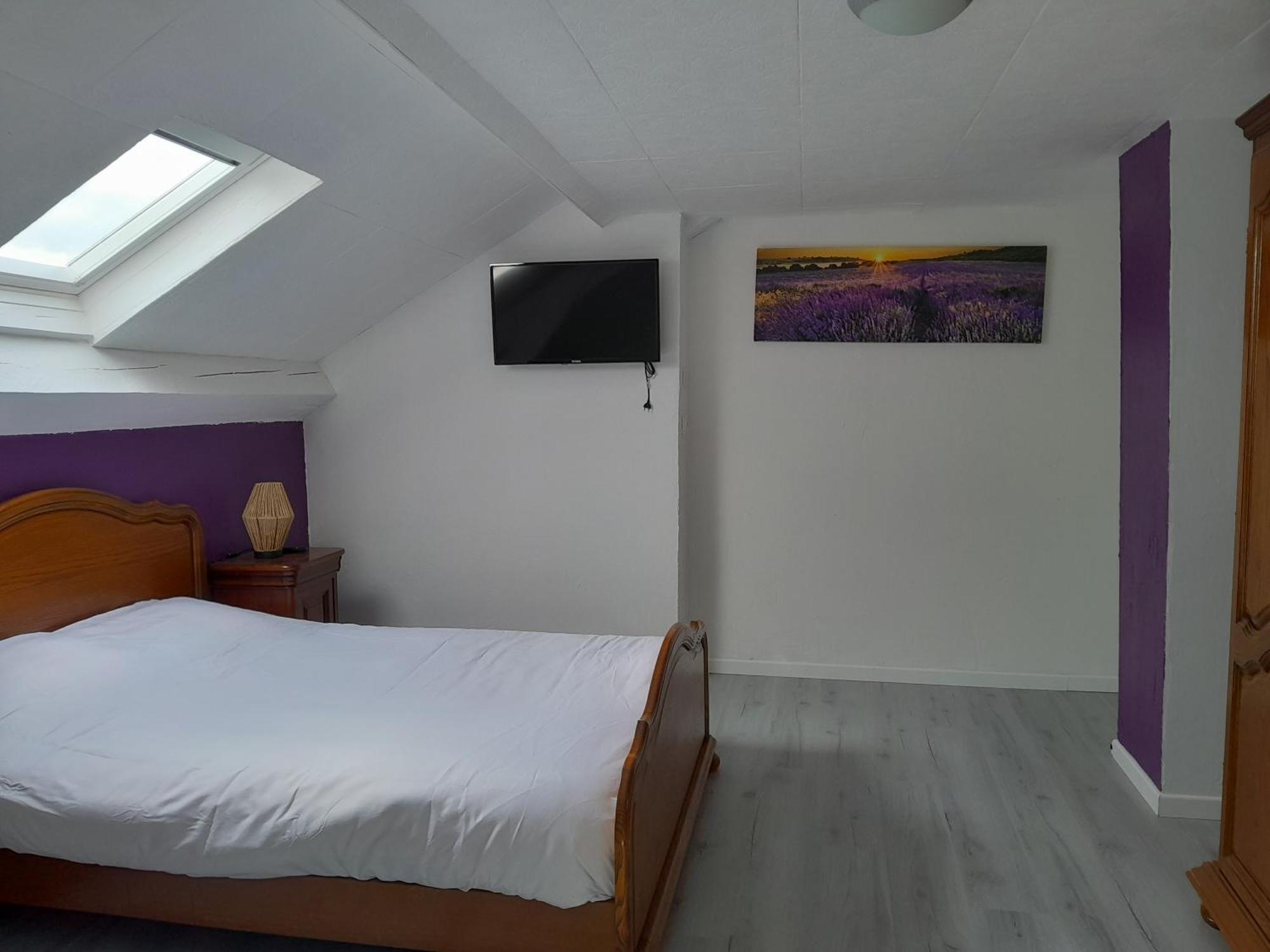Chambres D Hotes Au P'Tit Bonheur Campagnard Jarnosse Ngoại thất bức ảnh